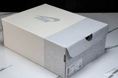 Hyperoad Jordan Craft “Ivory” Air 3 0731
